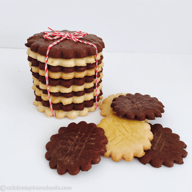 CPB - Eiffel Tower Cookies