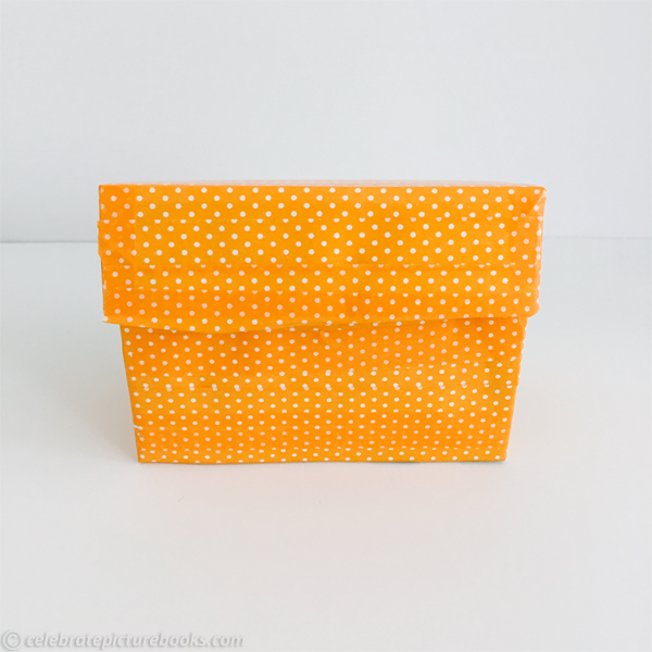 celebrate-picture-books-picture-book-review-recipe-box