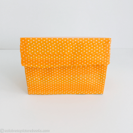 celebrate-picture-books-picture-book-review-recipe-box