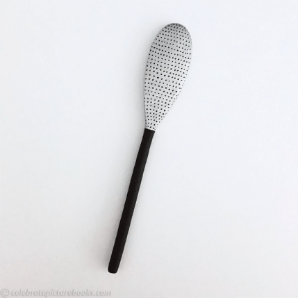 celebrate-picture-books-picture-book-review-wooden-spoon-microphone-craft