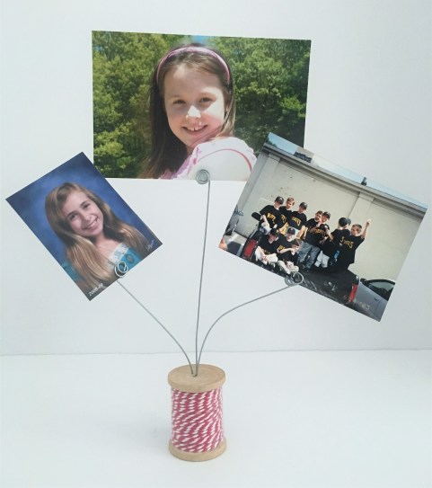 celebrate-picture-books-picture-book-review-threads-of-friendship-photo-holder