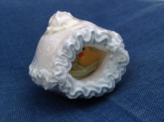 celebrate-picture-books-picture-book-review-interview-with-ellen-mayer-easter-egg