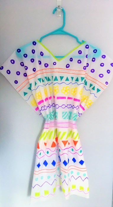 celebrate-picture-books-picture-book-review-tablecloth-dress