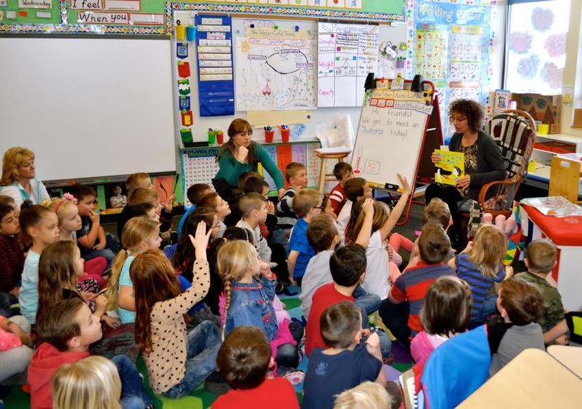 celebrate-picture-books-picture-book-review-interview-with-wendy-wahman-wendy-talking-to-a-class