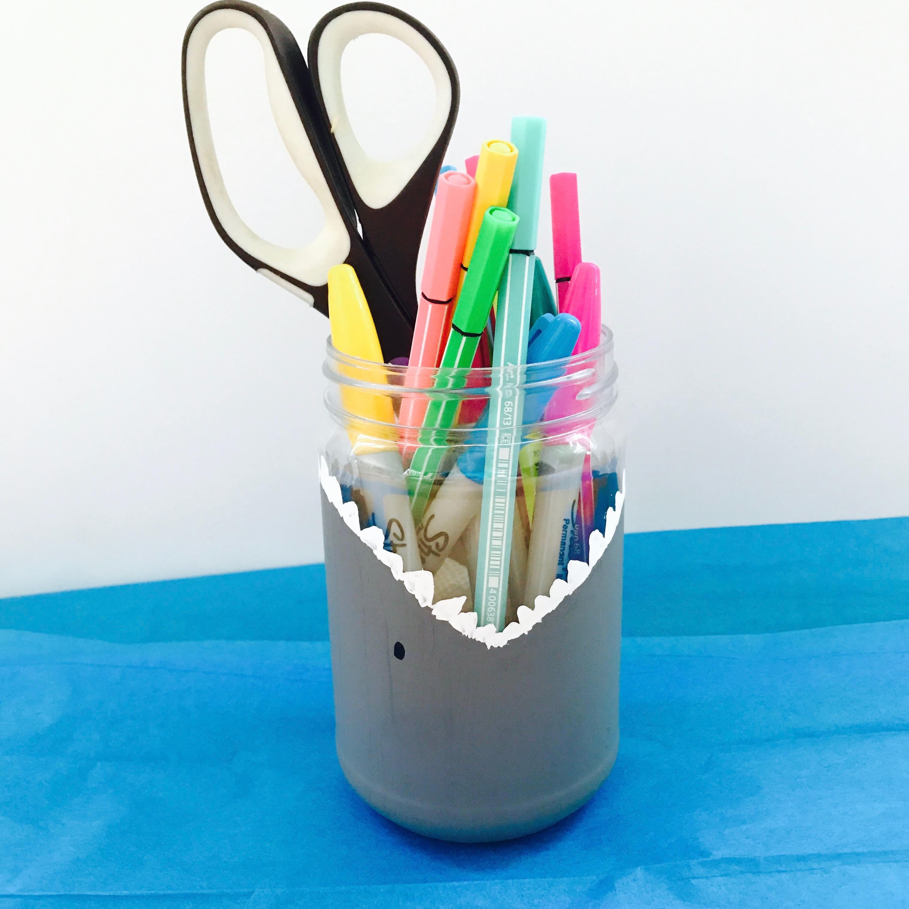 celebrate-picture-books-picture-book-review-shark-jar-craft