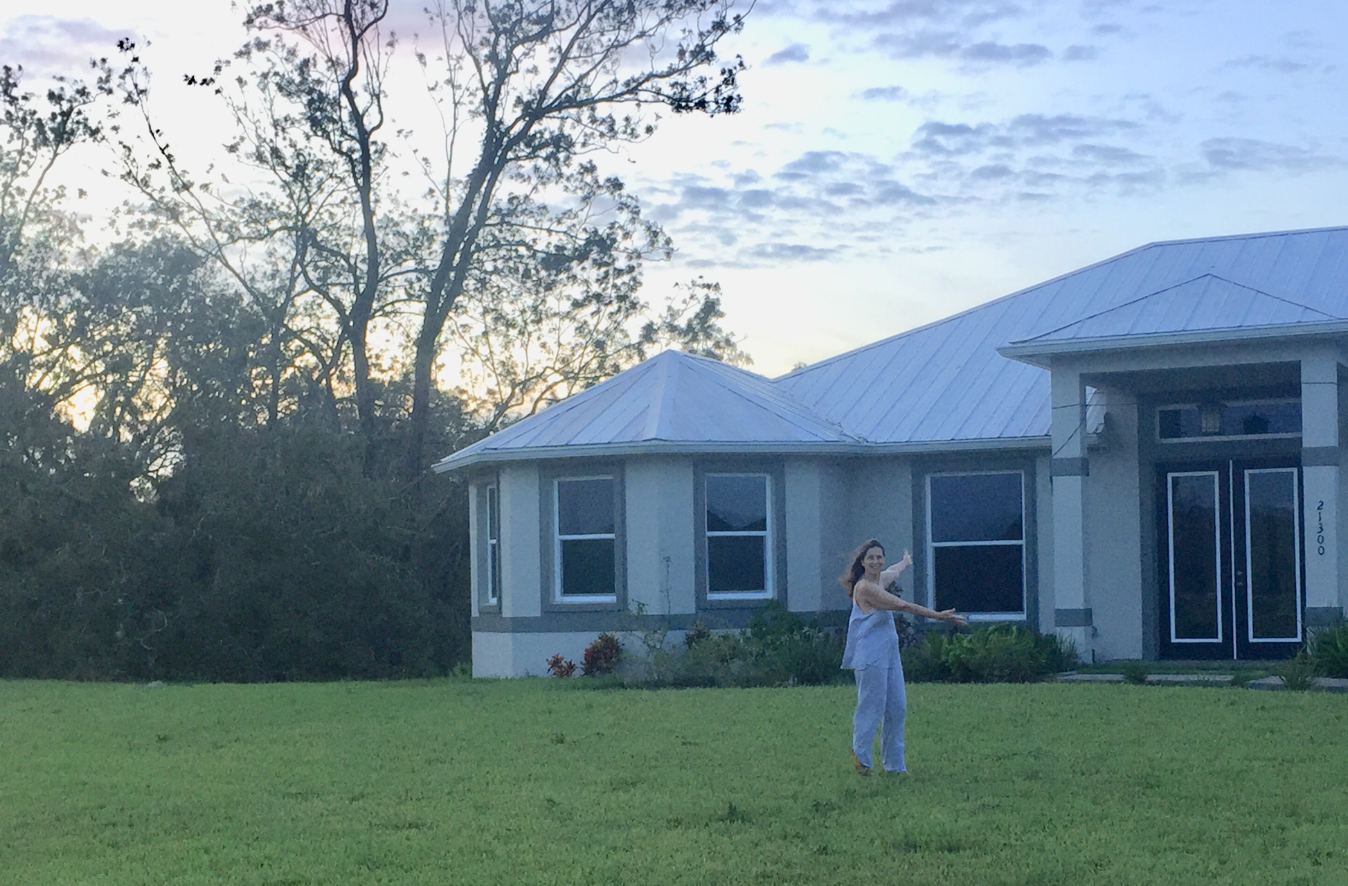 celebrate-pciture-books-picture-book-review-house-for Marsha-Diane-Arnold-blog-tour-post-interview