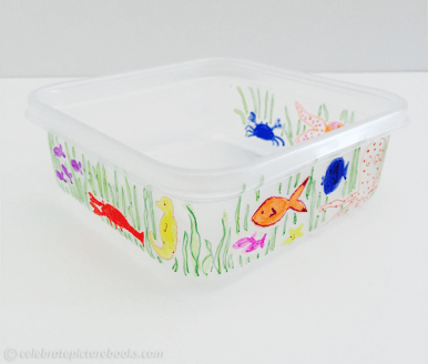 celebrate-picture-books-picture-book-review-lunch-container