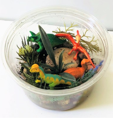 celebrate-picture-books-picture-book-review-dino-diorama-craft-1