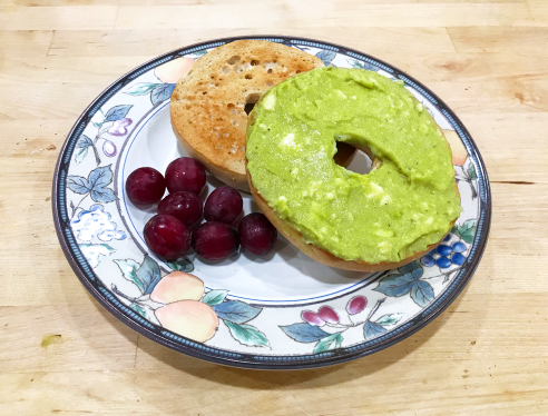 celebrate-picture-books-picture-book-review-avocado-bagel-finished