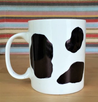 celebrate-picture-books-picture-book-review-cow-mug-craft-back