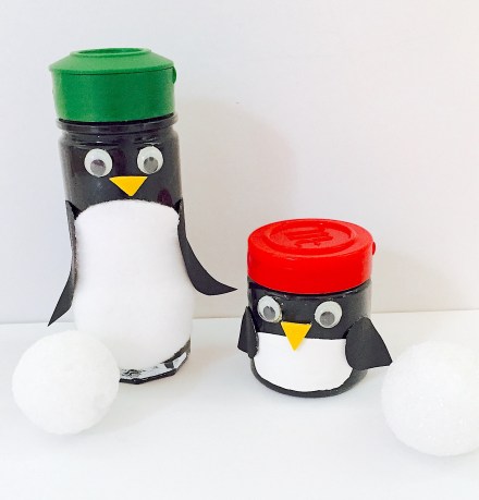 celebrate-picture-books-picture-book-review-spice-bottle-penguins-edited