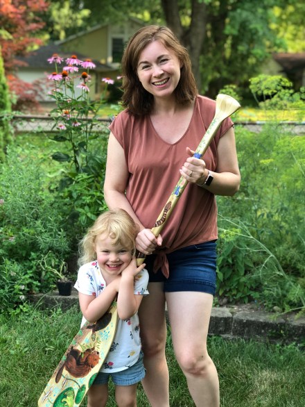 celebrate-picture-books-picture-book-review-talitha-shipman-paddle-picture-with-daughter