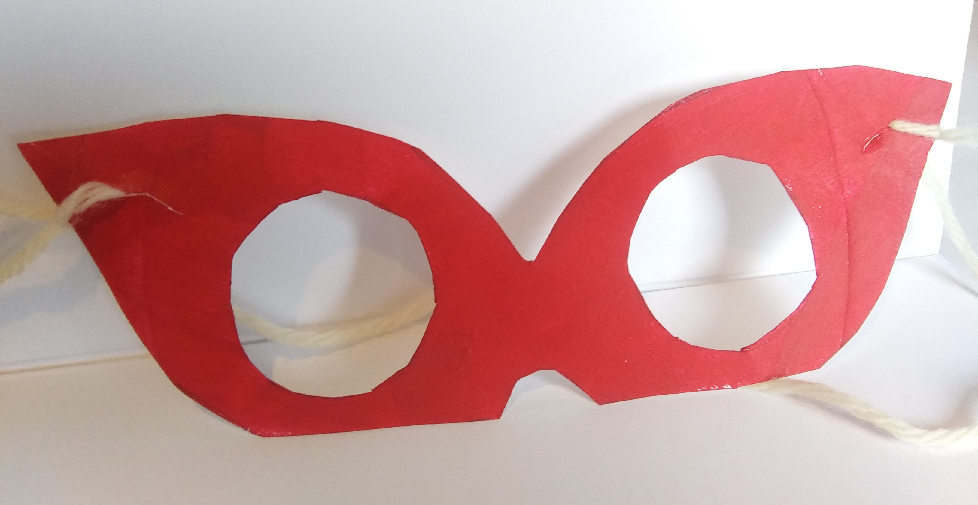 celebrate-picture-books-picture-book-review-superhero-mask-craft