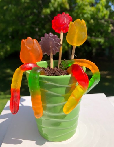 celebrate-picture-books-picture-book-review-cup-of-dirt-finished