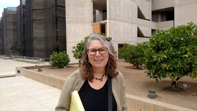 celebrate-picture-books-picture-book-review-the-polio-pioneer-linda-elovitz-marshall-headshot