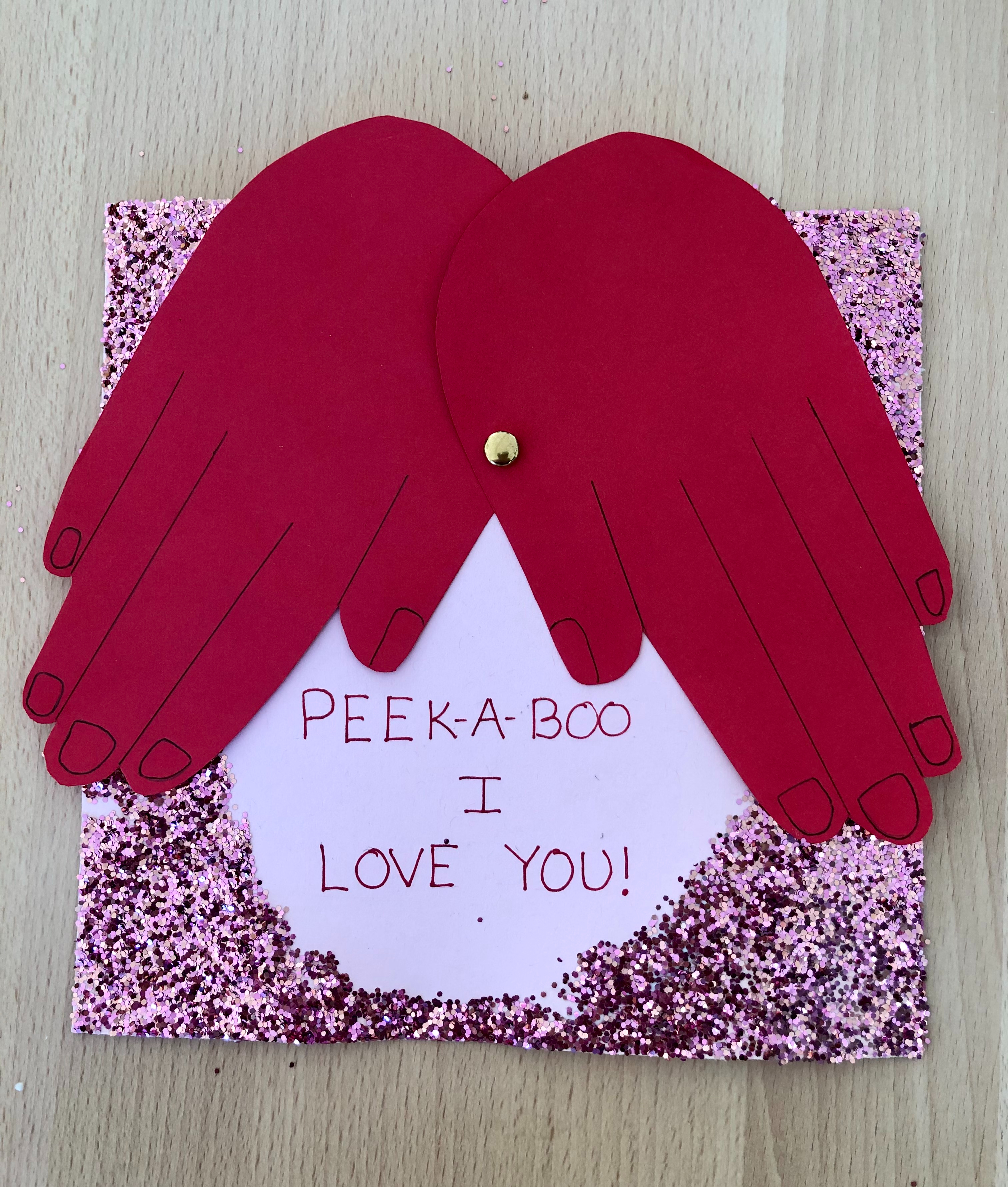 celebrate-picture-books-picture-book-review-valentine's-day-card-opened