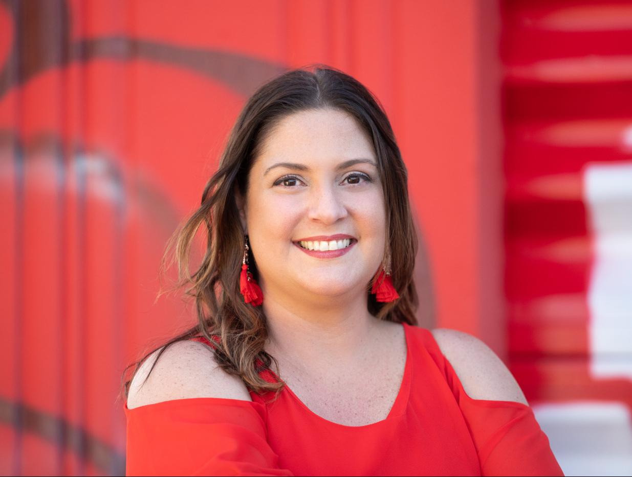 celebrate-picture-books-picture-book-review-alexandra-alessandri-headshot