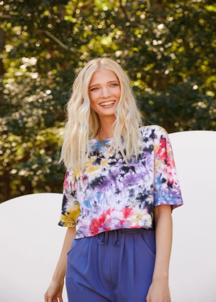 celebrate-picture-books-picture-book-review-amanda-leemis-headshot