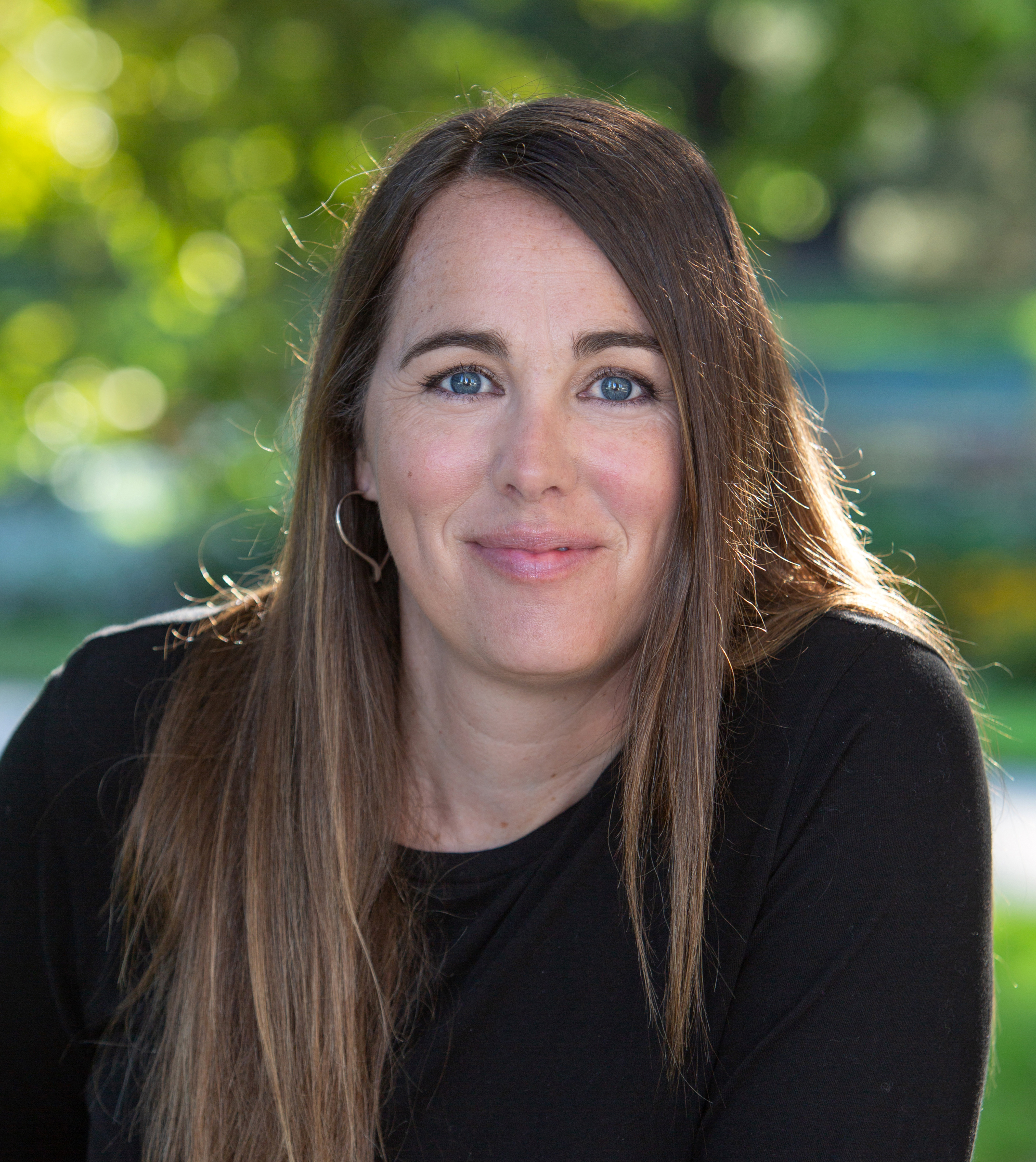 celebrate-picture-books-picture-book-review-biana-schulze-headshot